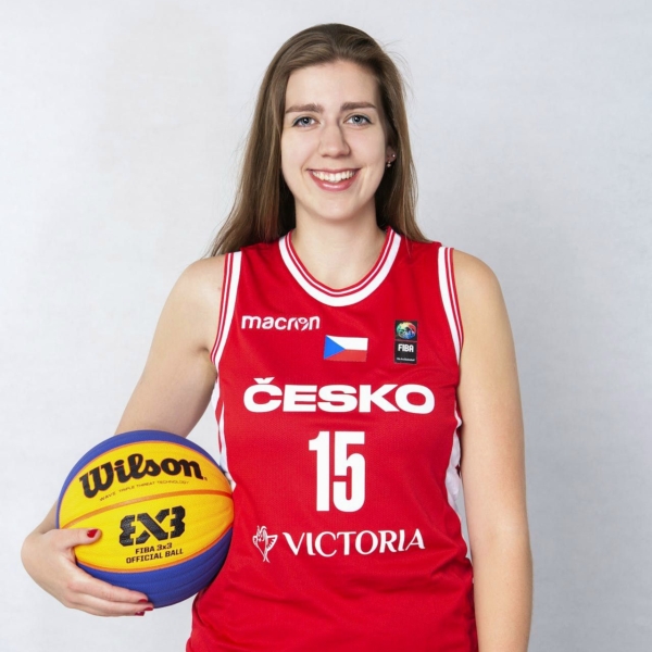 Julia Vydrová, FMV, basketbal